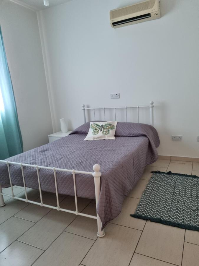 Cosy One Bedroom Apartment In Pafos Exterior foto